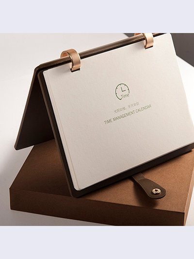 环扣中式皮面台历